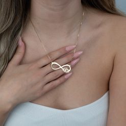 Collier Monogramme Infini