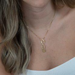 Collier Infini avec Charm Cercle Gravé