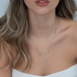 Collier Prénom avec Fleur