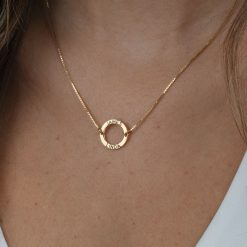 Alternative view of Collier Pendentif Cercle Personalisé