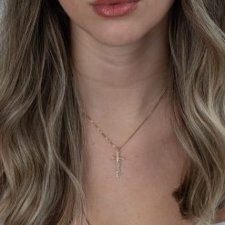 Collier Croix Délicate Personnalisée