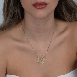 Collier Infinity avec Deux Initiales