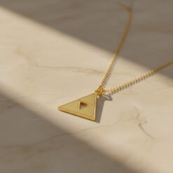 Collier Triangle Triforce en plaqué or