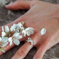 Bague Nœud Papillon avec Zirconium