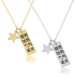 Collier Barrette Verticale avec Longitude et Latitude
