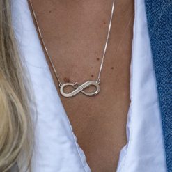 Collier Infini avec Deux Prénoms