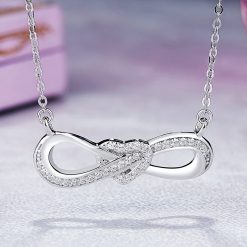 Collier Cœur Infini avec Zirconium