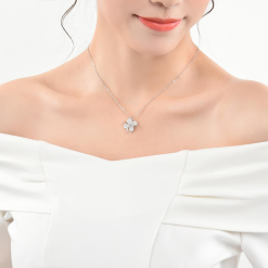 Collier Pendentif Fleur