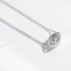 Collier avec Charm Œil