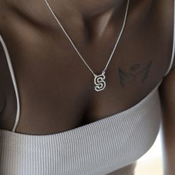 Collier Initiale Varsity