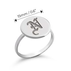 Bague Initiale Gothique