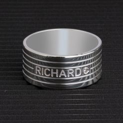 Bague Large avec Diamant