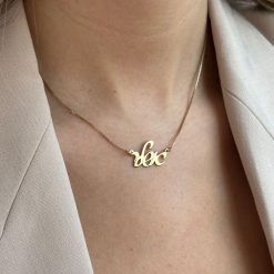 14K Gold Hebrew Name Necklace - Cursive Font