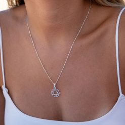 Collier Petite Étoile de David Ajourée