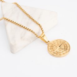 Collier boussole de couleur or