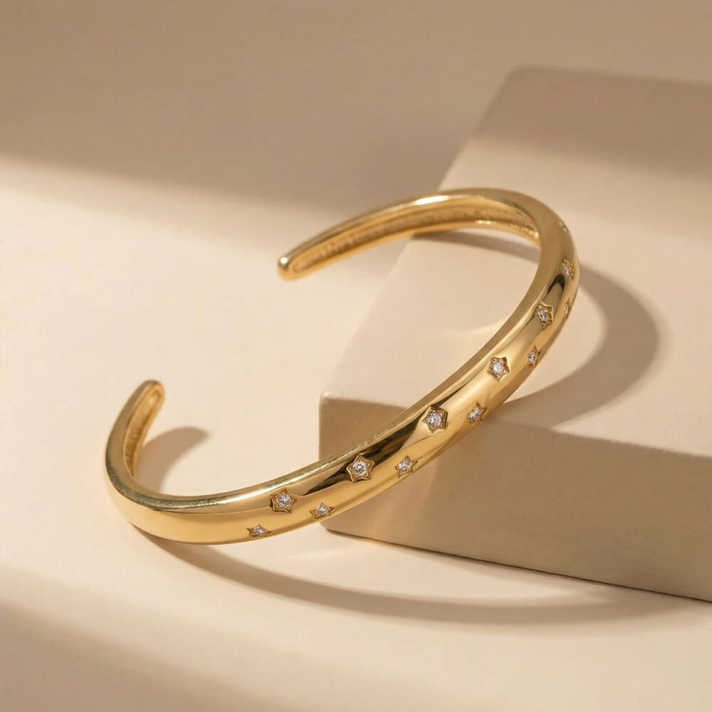 Bracelet Jonc Étoiles en Acier Inoxydable Bracelet Jonc Étoiles en Acier Inoxydable